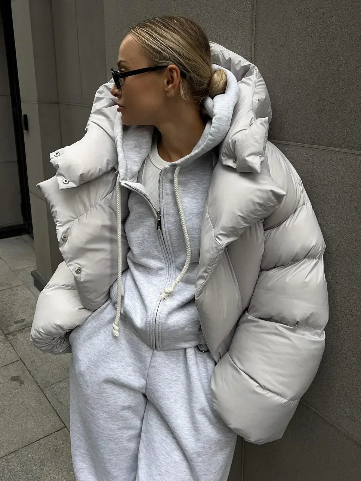 SOKYND Bettina Puffer Jacket in Light Gray