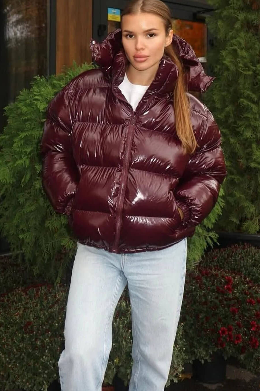 SOKYND Davina Hooded Puffer Jacket in Burgundy