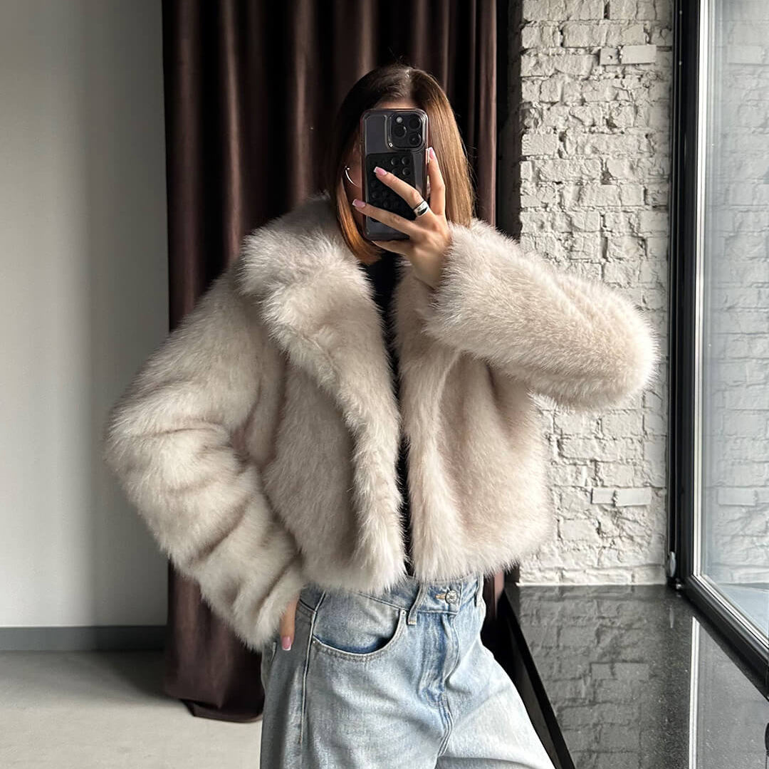 SOKYND Whitney Cropped Faux Fur Jacket Coats & JacketsFr1767625273827039684CreamS