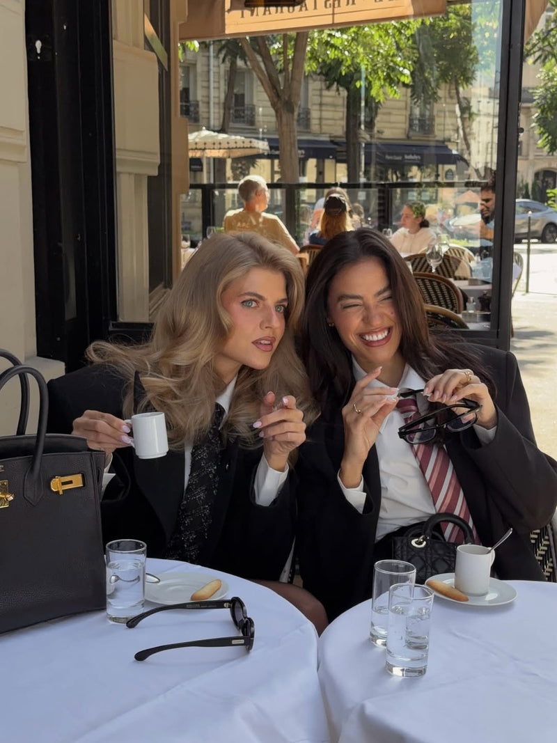 Product image with application instructions