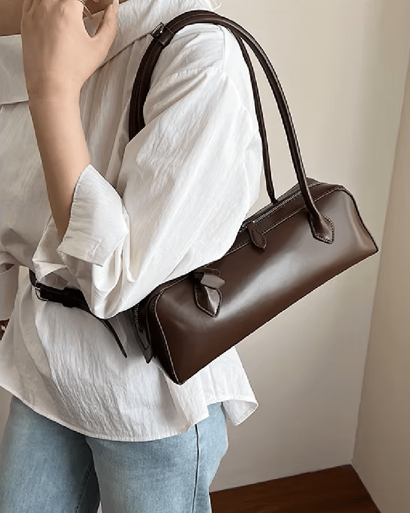 Emily Vintage Leather Baguette Bag
