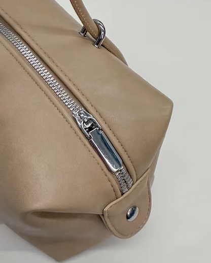Sandra Boston Pillow Bag