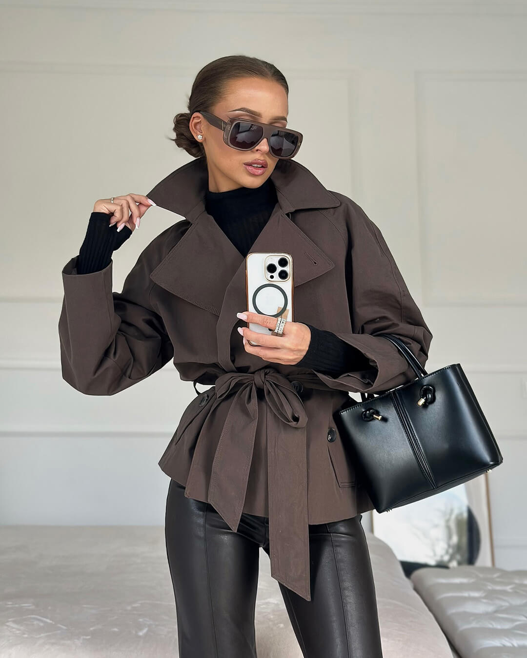 SOKYND Aliya Belted Short Trench Coat Coats & JacketsVu1774219786678175238CoffeeXS