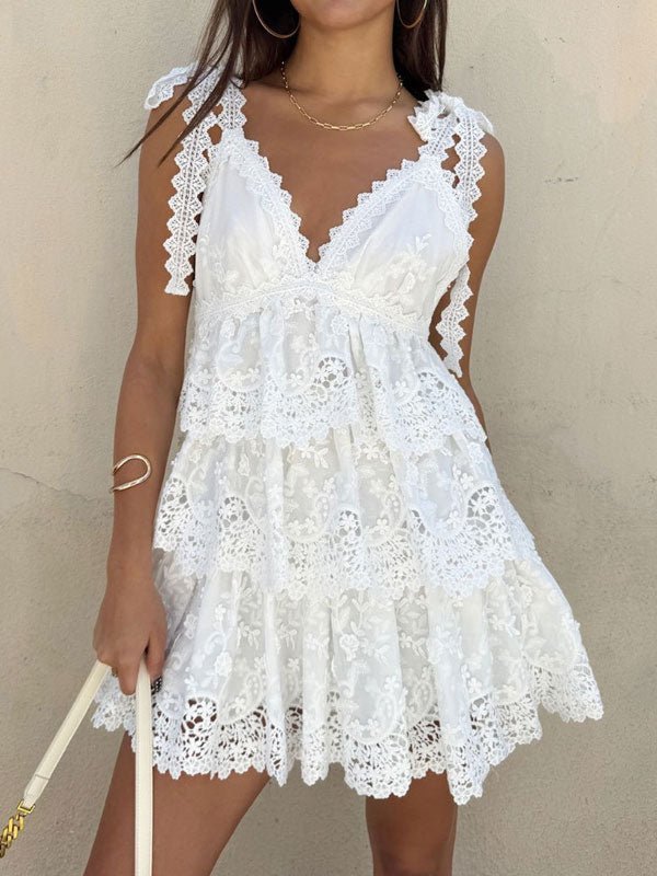 SOKYND Amaya V - Neck Tiered Lace Mini Dress DressWhiteXS